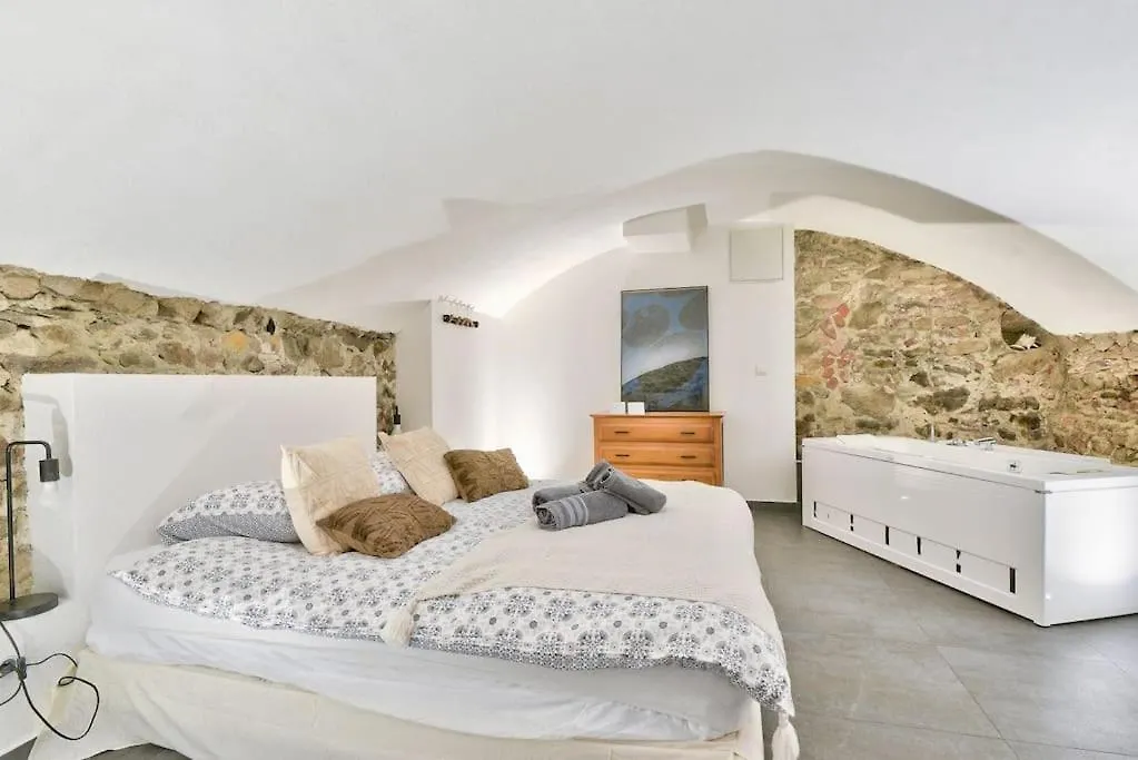 Lovely Apartment With Balneo Lyon